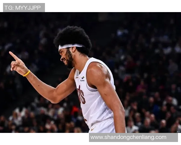 德雷克莱夫利二世的篮球旅程与未来潜力分析 德雷克莱夫利二世的篮球旅程与未来潜力分析