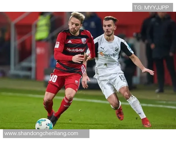 弗赖堡与桑德豪森的激烈对决谁能在这场较量中脱颖而出