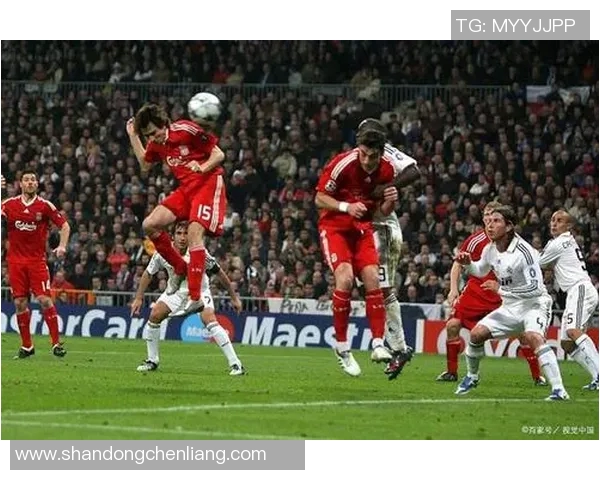 全场回顾利物浦对阵利兹联精彩瞬间与赛后分析