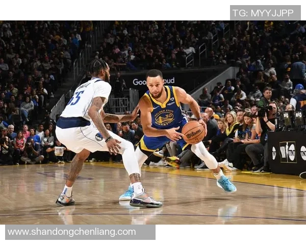 库里为勇士带来胜利,连续5场得分破30分 库里为勇士带来胜利,连续5场得分破30分