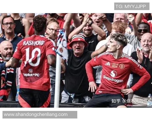 曼联今天足球比赛直播全程回顾与精彩瞬间分析 曼联今天足球比赛直播全程回顾与精彩瞬间分析