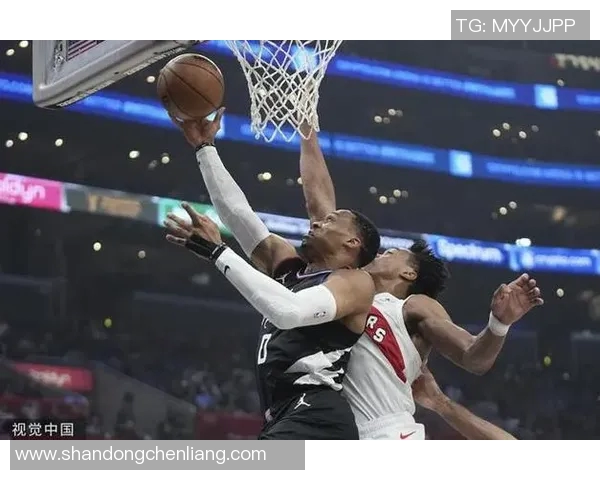 快船与猛龙精彩对决录像回放全程回顾及精彩瞬间分析 快船与猛龙精彩对决录像回放全程回顾及精彩瞬间分析