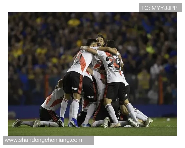 河床与波特诺比分对决分析及赛季表现深度解读 河床与波特诺比分对决分析及赛季表现深度解读